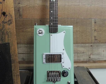 "Diddley" style handmade Thundaburke 4 string cigar box electric guitar!